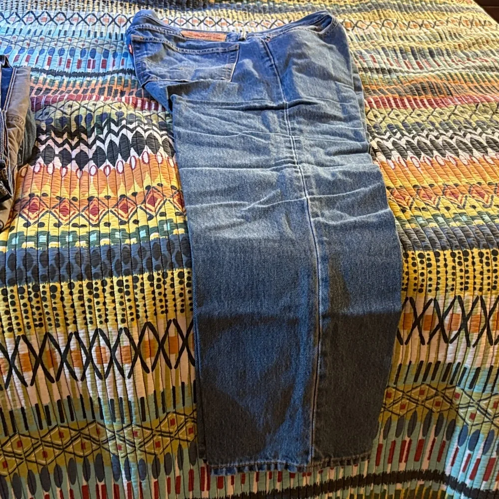 Levi's Relaxed Fit Denim Jeans - Picture 6 of 6